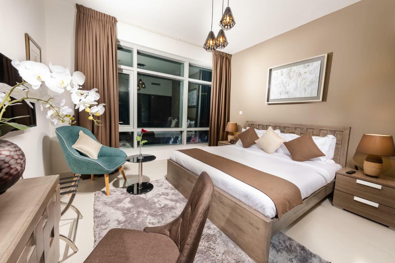 דובאי Oskena Vacation Homes -The Lofts Boulevard Downtown מראה חיצוני תמונה